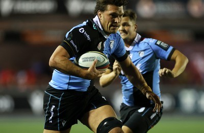 021026 - Cardiff Rugby v Zebre Parma - United Rugby Championship - Teddy Williams of Cardiff scores a try