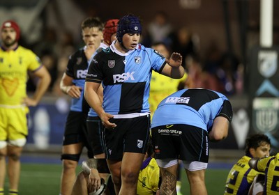 021026 - Cardiff Rugby v Zebre Parma - United Rugby Championship - Tom Howe of Cardiff 