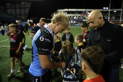 021026 - Cardiff Rugby v Zebre Parma - United Rugby Championship - Johan Mulder of Cardiff with fans at full time