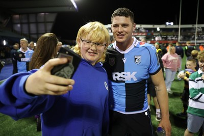 021026 - Cardiff Rugby v Zebre Parma - United Rugby Championship - James Botham of Cardiff with fans at full time