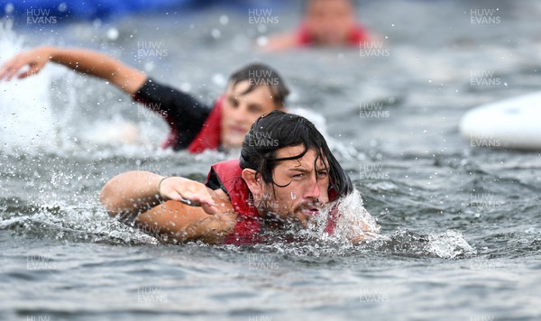 190722 - Cardiff Rugby Visit Water Park in Cardiff Bay - Rory Thornton