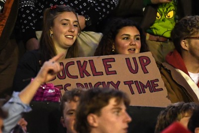 031225 - Cardiff Uni v Cardiff Met - Cardiff Clash - Fans