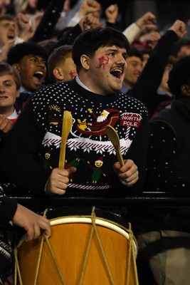 031225 - Cardiff Uni v Cardiff Met - Cardiff Clash - Fans