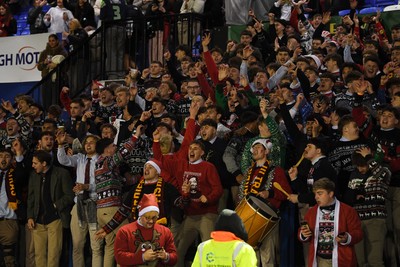 031225 - Cardiff Uni v Cardiff Met - Cardiff Clash - Fans
