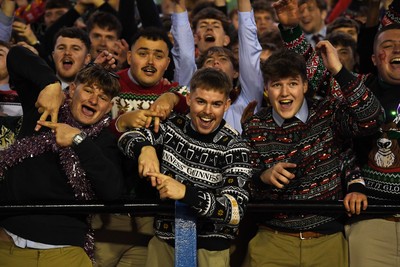 031225 - Cardiff Uni v Cardiff Met - Cardiff Clash - Fans