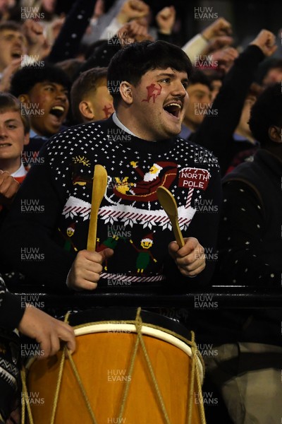 031225 - Cardiff Uni v Cardiff Met - Cardiff Clash - Fans