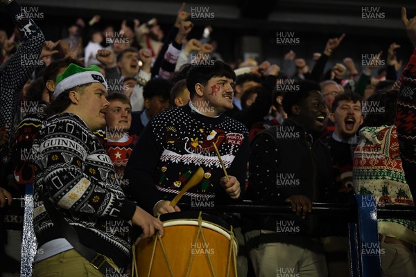 031225 - Cardiff Uni v Cardiff Met - Cardiff Clash - Fans