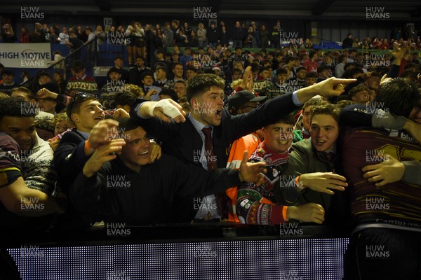 031225 - Cardiff Uni v Cardiff Met - Cardiff Clash - Fans