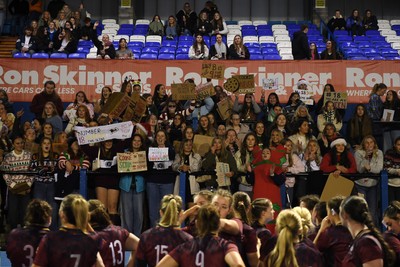 031225 - Cardiff Uni Women v Cardiff Met Women - Cardiff Clash - Cardiff Met players celebrate the win at full time with fans