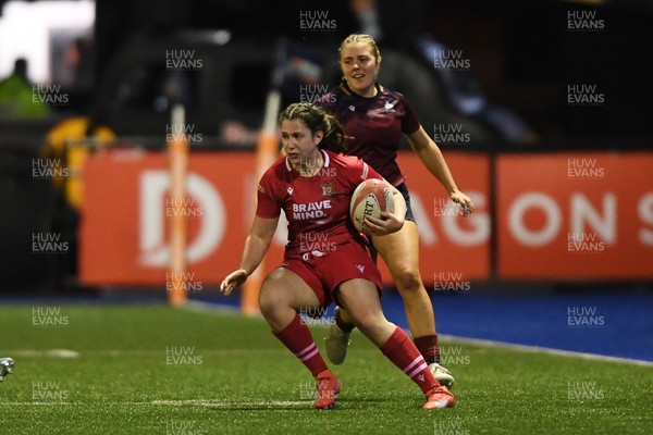 031225 - Cardiff Uni Women v Cardiff Met Women - Cardiff Clash - Katie Terell of Cardiff Uni