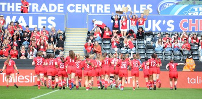 240424 - Cardiff University v Swansea University - Welsh Varsity Women’s  Match - Cardiff Uni applaud their fans after securing victory over Swansea Uni