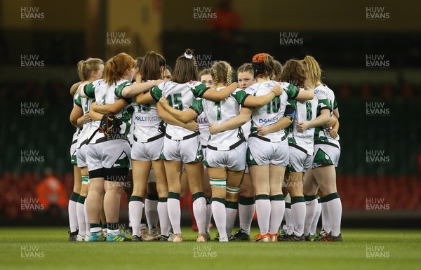 100419 - Cardiff University Women v Swansea University Women - Varsity 2019 - Swansea Team huddle