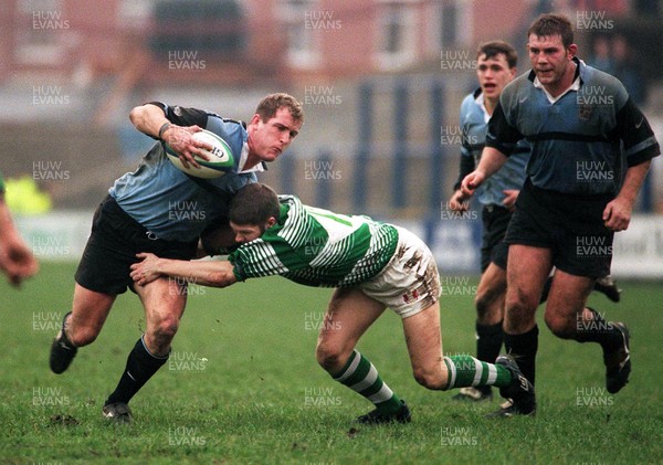 300199 - Cardiff v Abertillery - Leigh Davies of Cardiff embarks on another run 