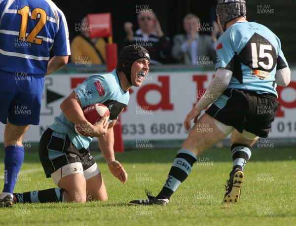 20.09.08 Cardiff RFC vs. Bridgend RFC. Principality Premiership, Cardiff. Luke Ford shows his delight as he scores on his debut for Cardiff as Roger Davies(15) runs to congratulate him. 