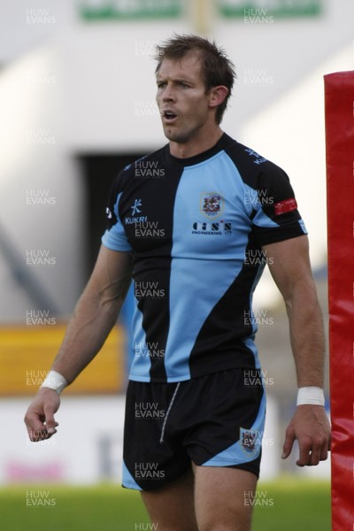 10.10.09  Cardiff RFC v Camarthen Quins RFC - Principality Premiership -  Cardiff's Dafydd James. 