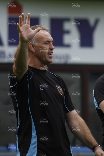 19.09.09  Cardiff RFC vs. Cross Keys RFC. Principality Premiership -  Cardiff forwards coach Howard Stone. 