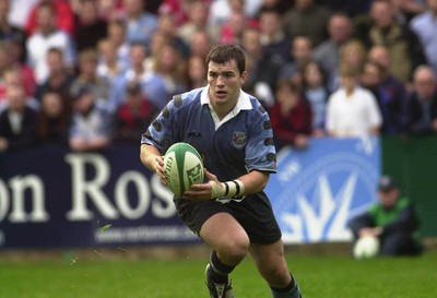 271001 - Cardiff v Glasgow - Heineken Cup - Cardiff's Iestyn Harris cuts through to score his third try