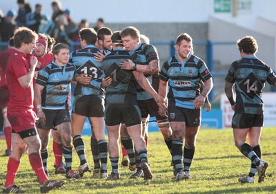 180212 Cardiff RFC v Llanelli RFC - Swalec Cup -Cardiff's players celebrate at the final whistle