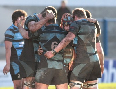 180212 Cardiff RFC v Llanelli RFC - Swalec Cup -Cardiff's players celebrate at the final whistle