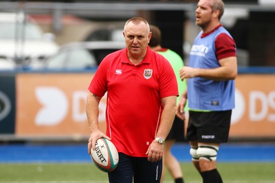 010918 - Cardiff RFC v Merthyr RFC - Principality Premiership - Head coach of Cardiff Steve Law 