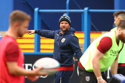 010918 - Cardiff RFC v Merthyr RFC - Principality Premiership - Backs coach of Cardiff Llyr Lane