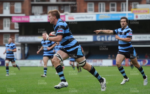 150912 - Cardiff v Newport - Principality Premiership -Macauley Cook of Cardiff runs in to score try