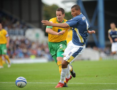 23.08.08 - Championship Football Cardiff City v Norwich City Cardiff's Jay Bothroyd and Norwich's John Kennedy compete 