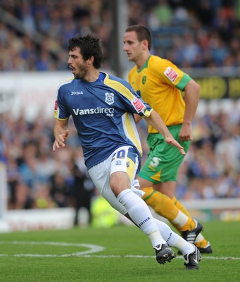 23.08.08 - Championship Football Cardiff City v Norwich City Cardiff's Steven Thompson 