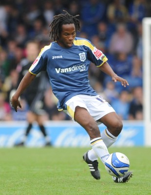 23.08.08 - Championship Football Cardiff City v Norwich City Cardiff's Miguel Comminges 