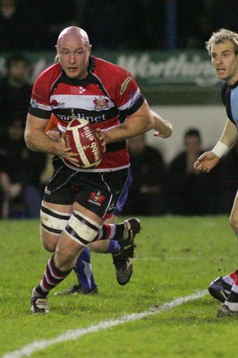 05.02.10 Cardiff RFC v Pontypool RFC - Principality Premiership - Ponypool's Geriant Morris makes a break from a scrum. 