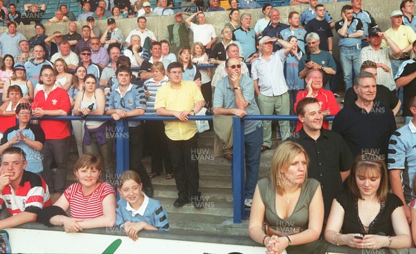 300503 - Cardiff v Pontypridd - Welsh Premiership - Fans