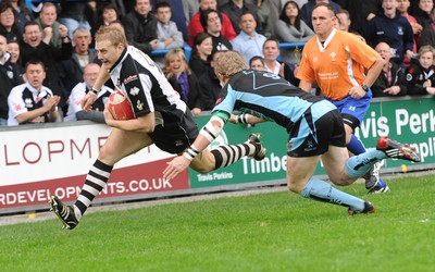 Cardiff v Pontypridd 311009