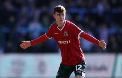 050425 - Carlisle United v Newport County - Sky Bet League 2 - Joe Thomas of Newport 