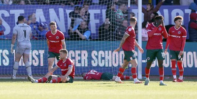 050425 - Carlisle United v Newport County - Sky Bet League 2 - Newport dejected as Carlisle score a goal