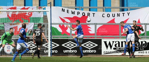 050518 - Carlisle United v Newport County - SkyBet League Two - Mark Ellis (2nd r) of Carlisle United scoring the opening goal