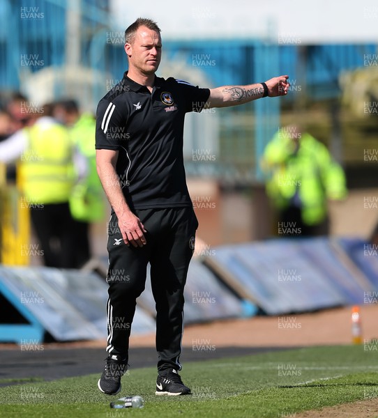 050518 - Carlisle United v Newport County - SkyBet League Two - Newport County manager Michael Flynn during  the game