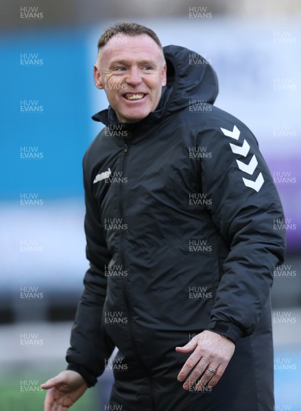 140123 - Carlisle United v Newport County - Sky Bet League 2 - Manager Graham Coughlan of Newport County