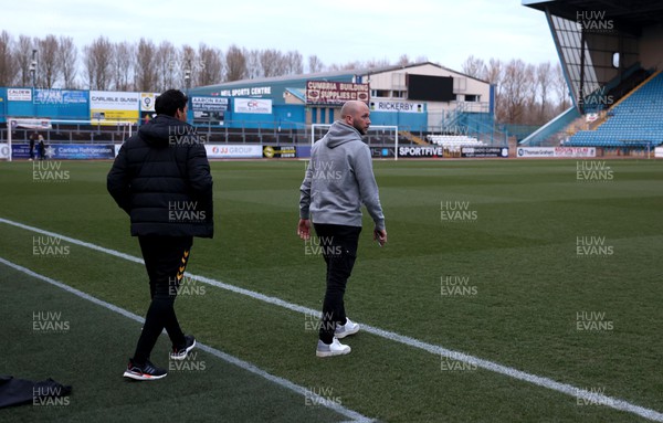 150322 - Carlisle United v Newport County - Sky Bet League 2 - The Newport County team arrive including manager James Rowberry and check out the pitch