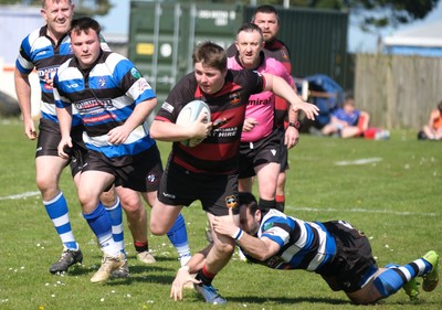 250426 - Fishguard v Carmarthen Athletic - Admiral National League 2 West - 