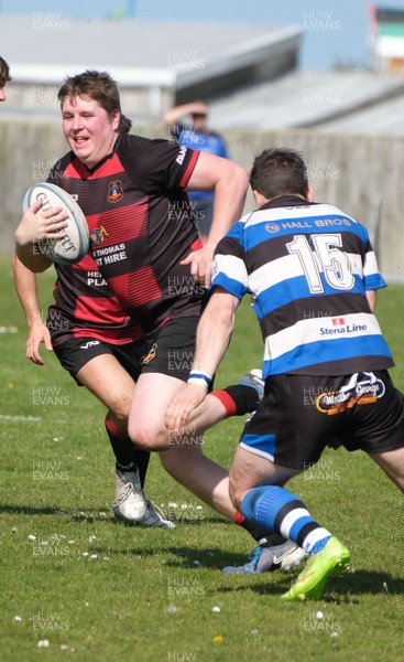 250426 - Fishguard v Carmarthen Athletic - Admiral National League 2 West - 