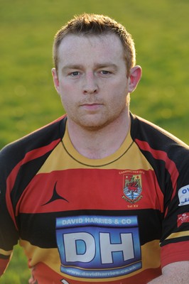 27.04.10 - Carmarthen Quins Rugby Squad 2009/2010 - Kevin Jones. 