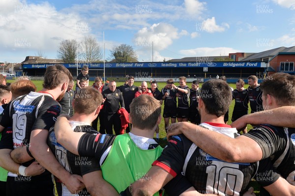 010417 Carmarthen Quins v Bedwas - Fosters Challenge Cup Final - Bedwas post match huddle!