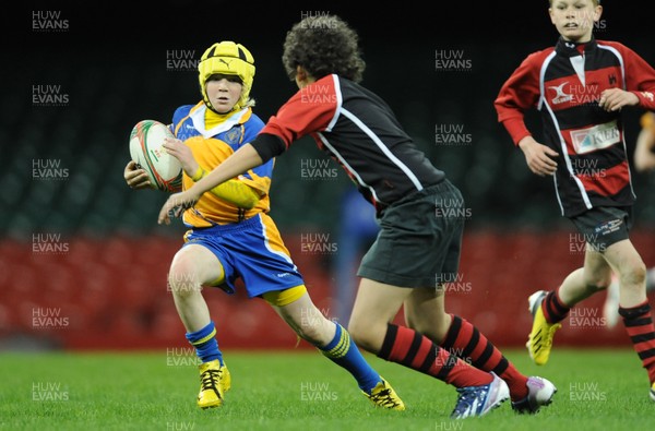 170413 - Castell Nedd School v Tywyn School - Under 11 Schools Final - 