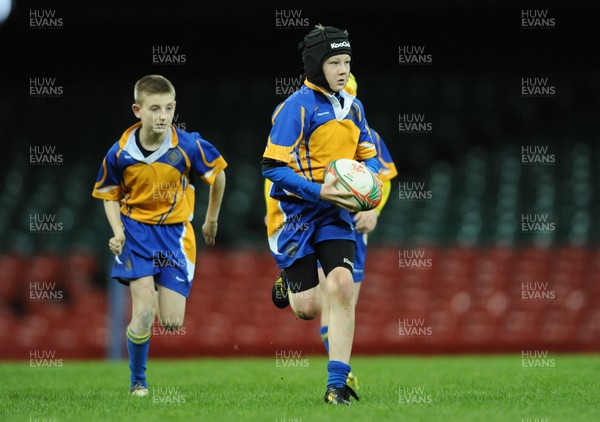 170413 - Castell Nedd School v Tywyn School - Under 11 Schools Final - 