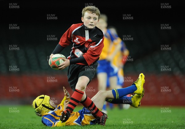 170413 - Castell Nedd School v Tywyn School - Under 11 Schools Final - 