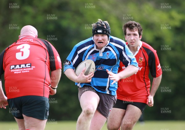 040513 Cathays RFC - Division 7 Champions -Cathays RFC celebrate winning Division 7