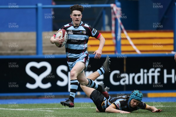 061217 - Cardiff and Vale College v Whitchurch High School, WRU Schools and Colleges League - Tony Lamerton of CAVC races in to score try