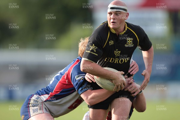 23.06.07.. Celtic Crusaders v Workington Town, Rugby League Crusaders Jace Van Dijk looks for support 