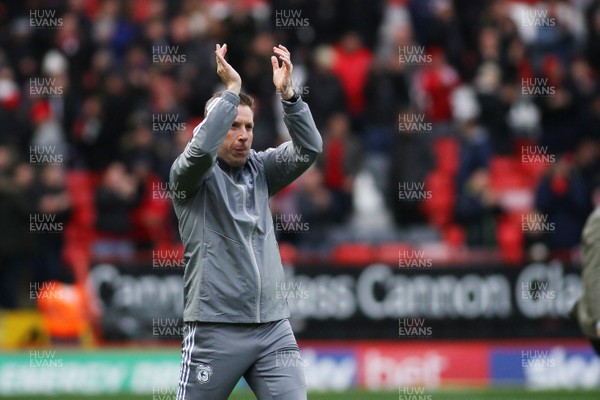 231119 - Charlton Athletic v Cardiff City - EFL SkyBet Championship - Manager of Cardiff City Neil Harris applauds the traveling fans at the end of the game