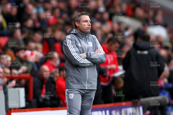 231119 - Charlton Athletic v Cardiff City - EFL SkyBet Championship - Manager of Cardiff City Neil Harris looks on during the game